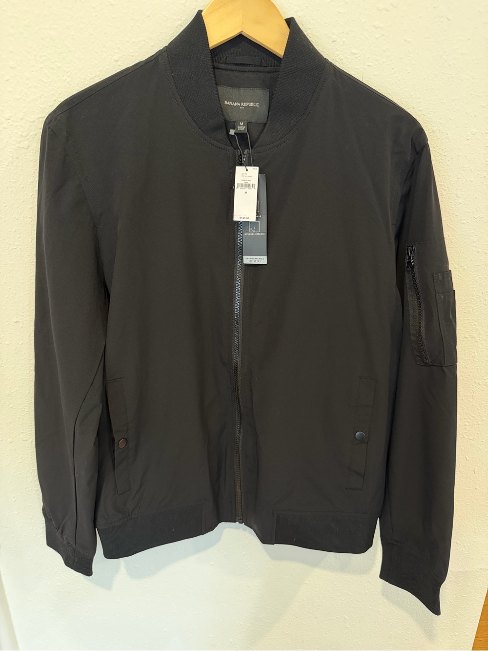 Banana Republic Men's Black Bomber Jacket size M